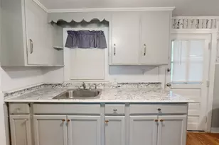 21 Narragansett Rd, Cumberland, RI 02864 - Photo 6