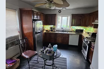 160 Superior Street, Providence, RI 02909 - Photo 10