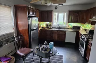 160 Superior St, Providence, RI 02909 - Photo 10