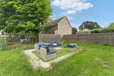 179 Woodward Avenue, East Providence, RI 02914 - Photo 26