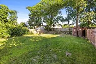 20 Spring Street W, West Warwick, RI 02893 - Photo 34