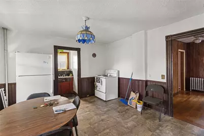 20 Spring Street W, West Warwick, RI 02893 - Photo 4