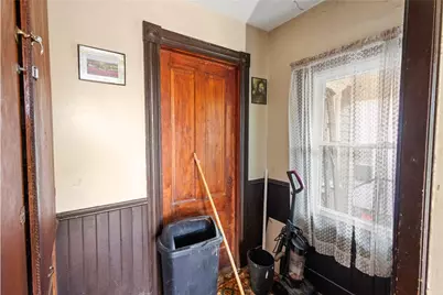 20 Spring Street W, West Warwick, RI 02893 - Photo 14