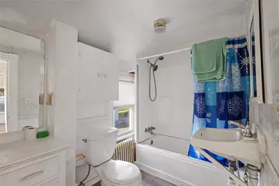 20 Spring Street W, West Warwick, RI 02893 - Photo 18
