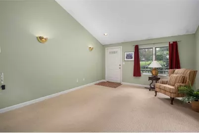 24 White Birch Court, North Kingstown, RI 02852 - Photo 4