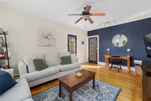 843 Hope St, Providence, RI 02906 - Photo 4