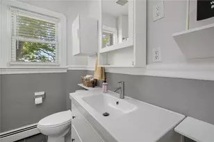 843 Hope St, Providence, RI 02906 - Photo 20