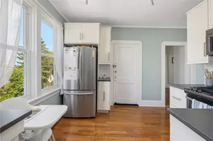 843 Hope St, Providence, RI 02906 - Photo 14