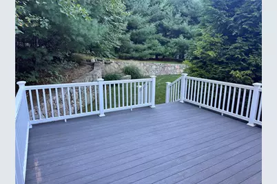 11 Old Greenville Road, Johnston, RI 02919 - Photo 8