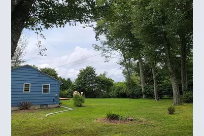 39 Juniper Drive, Hopkinton, RI 02804 - Photo 4