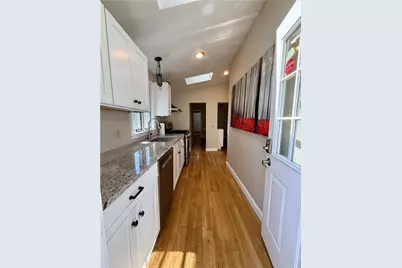 112 4th Street, Providence, RI 02906 - Photo 12