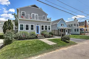 214 Narragansett Ave, Barrington, RI 02806 - Photo 1