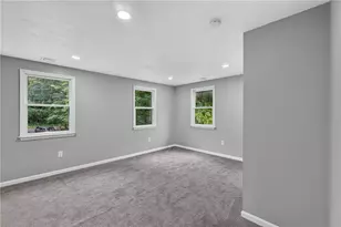 635 Iron Mine Hill Rd, North Smithfield, RI 02896 - Photo 20