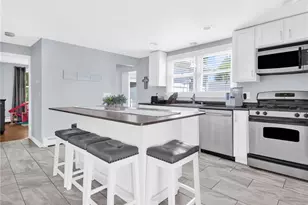 59 N Williams St, Johnston, RI 02919 - Photo 4