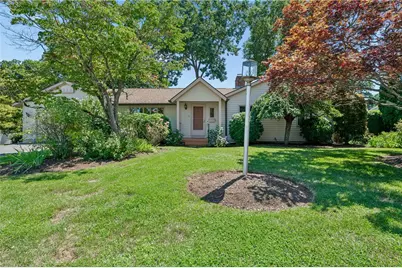8 Conifer Drive Drive, North Providence, RI 02904 - Photo 2