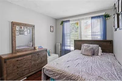 132 Roger Williams Avenue, Providence, RI 02907 - Photo 32