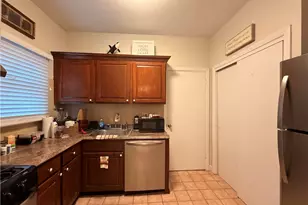 412 Bellevue Ave, Newport, RI 02840 - Photo 12