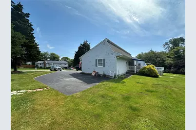 41 Woodland Drive #A, Portsmouth, RI 02871 - Photo 12