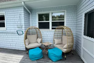 41 Woodland Dr, Portsmouth, RI 02871 - Photo 10