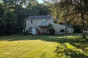 44 Maxwell Dr, North Kingstown, RI 02852 - Photo 1