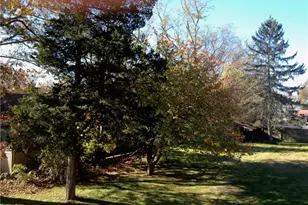 44 Maxwell Dr, North Kingstown, RI 02852 - Photo 4