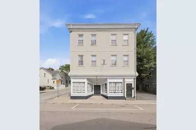 626 Thames Street, Newport, RI 02840 - Photo 2