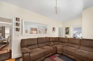 292 California Ave, Providence, RI 02905 - Photo 14