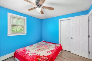 24 Alden St, Johnston, RI 02919 - Photo 16