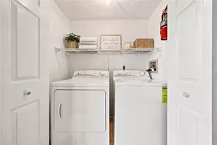 650 E Greenwich Ave, West Warwick, RI 02893 - Photo 36