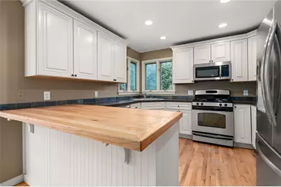 43 Blue Grass Drive, Middletown, RI 02842 - Photo 14