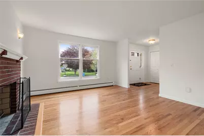 43 Blue Grass Drive, Middletown, RI 02842 - Photo 8