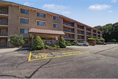 650 East Greenwich Avenue #7-207, West Warwick, RI 02893 - Photo 1