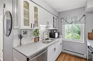 400 Narragansett Pkwy, Warwick, RI 02888 - Photo 16