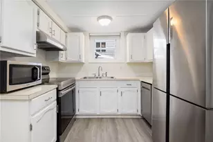 11 North Ave, Providence, RI 02906 - Photo 8