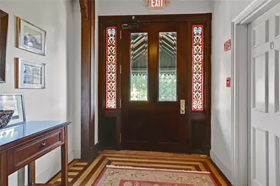 35 Chastellux Avenue #H, Newport, RI 02840 - Photo 4