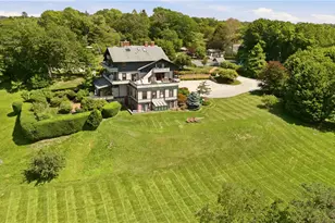 35 Chastellux Ave, Newport, RI 02840 - Photo 46