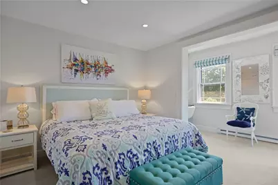35 Chastellux Avenue #H, Newport, RI 02840 - Photo 26