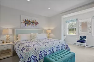 35 Chastellux Ave, Newport, RI 02840 - Photo 26