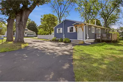 127 Highland Avenue, Cumberland, RI 02864 - Photo 2