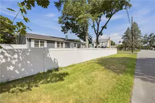 127 Highland Ave, Cumberland, RI 02864 - Photo 36
