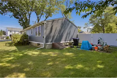 127 Highland Avenue, Cumberland, RI 02864 - Photo 32