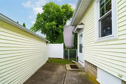 95 Basswood Avenue, Providence, RI 02908 - Photo 28