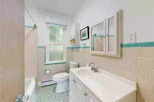 95 Basswood Ave, Providence, RI 02908 - Photo 16