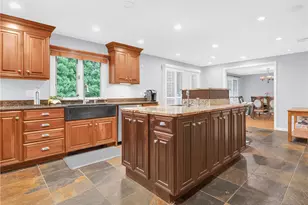 5 Colony Dr, Johnston, RI 02919 - Photo 14
