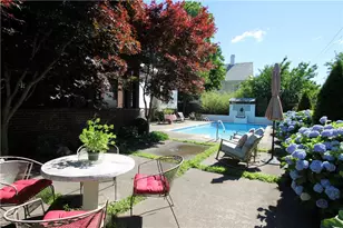 24 Walnut St, Pawtucket, RI 02860 - Photo 42