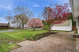 11 Cedar Dr, Bristol, RI 02809 - Photo 24