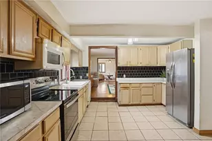 11 Cedar Dr, Bristol, RI 02809 - Photo 14