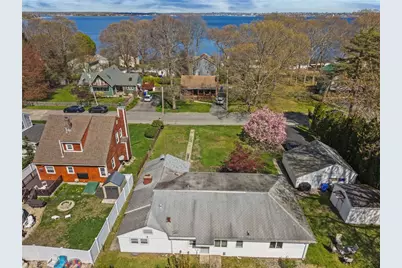 11 Cedar Drive, Bristol, RI 02809 - Photo 2