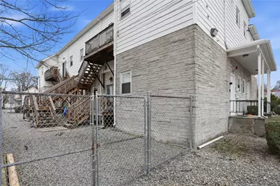 122 Lowell Avenue, Providence, RI 02909 - Photo 4