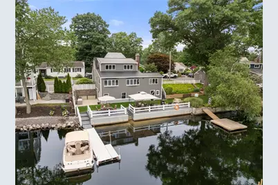 32 Treasure Island, Plainville, MA 02762 - Photo 2